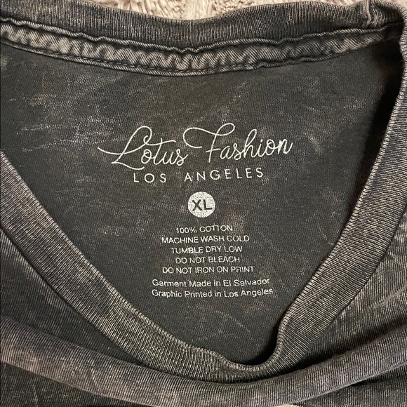 Lotus Cowgirl Legend Graphic Tee - Black - Picture 2 of 4